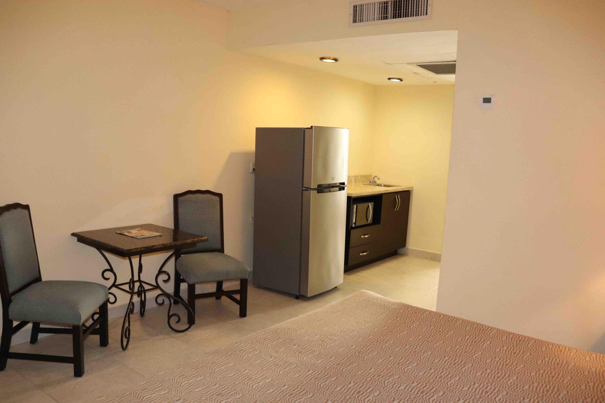 Hotel Arenas Del Mar Resort Tampico Bilik gambar